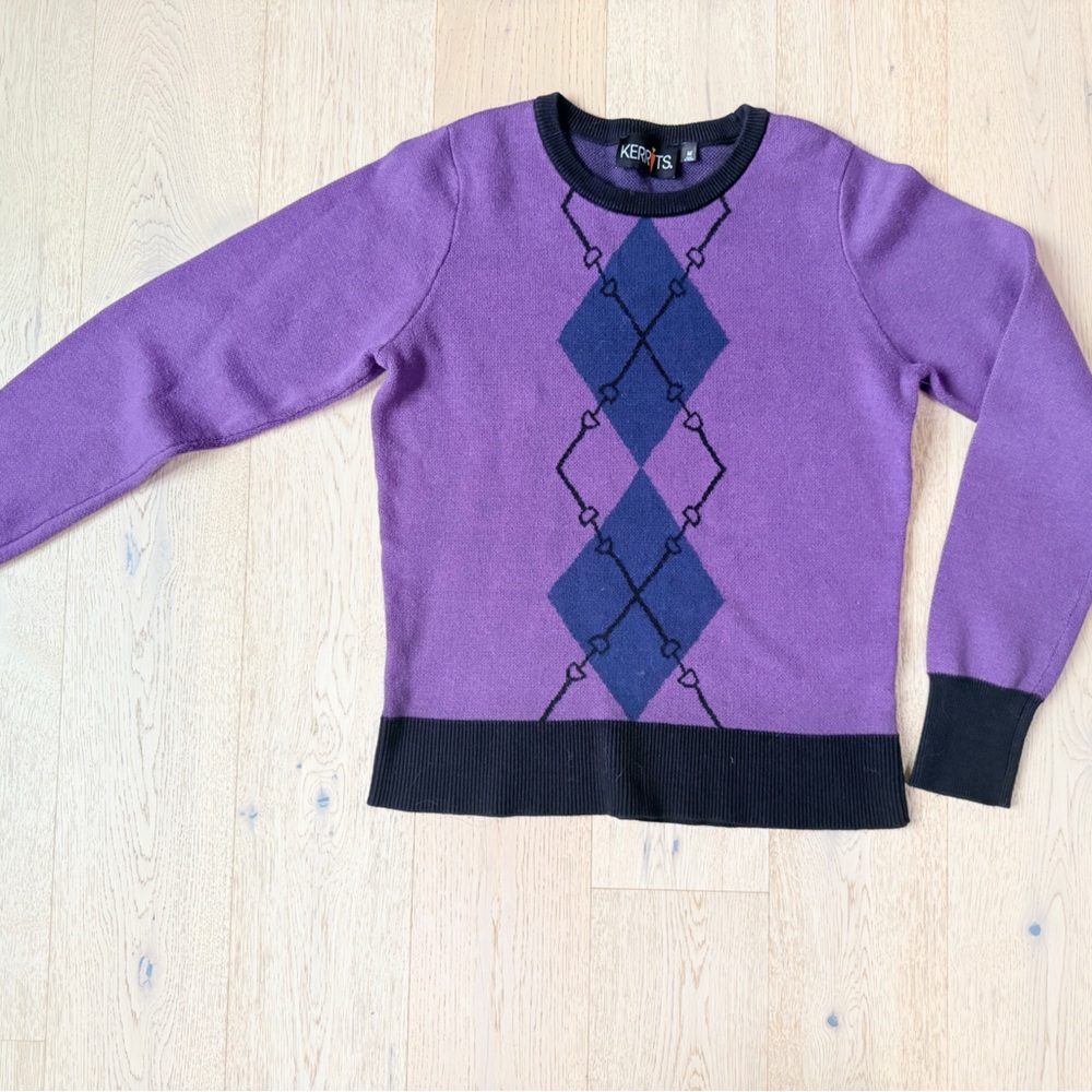 Purple and Black horse bit geometric pattern Sweater